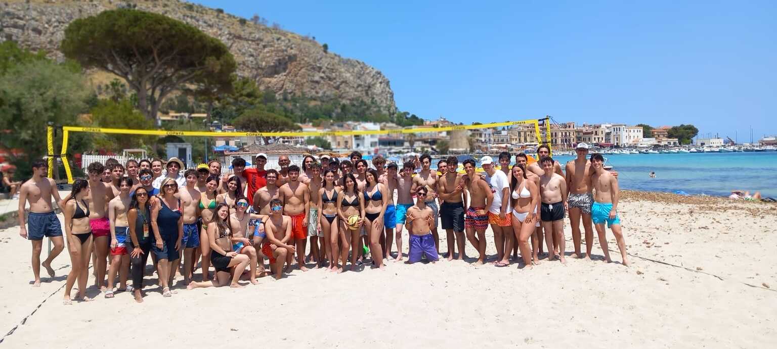 Festa dello sport a Mondello: si conclude il torneo di beach volley del Liceo Einstein
